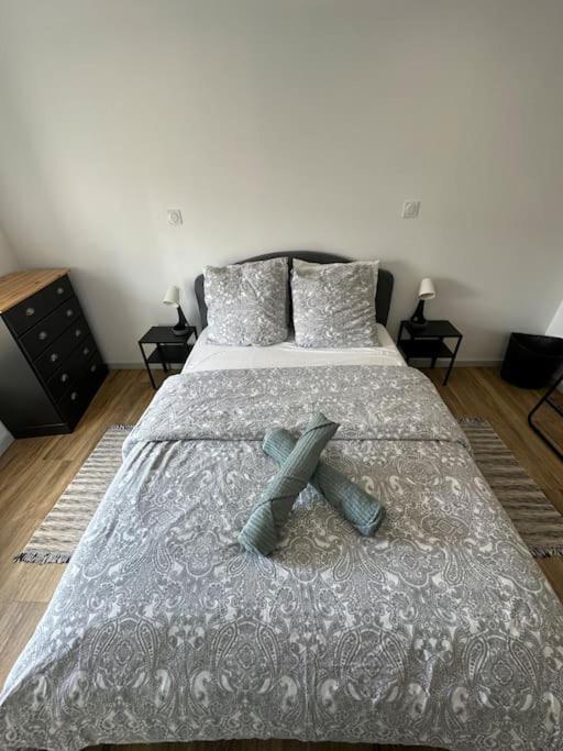 شقة Joli Loft Ploërmel المظهر الخارجي الصورة
